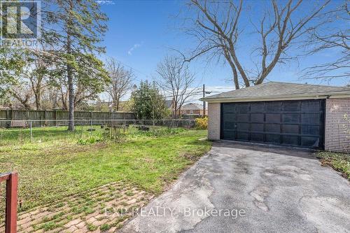 15 Burritt Road, Toronto, ON - Outdoor