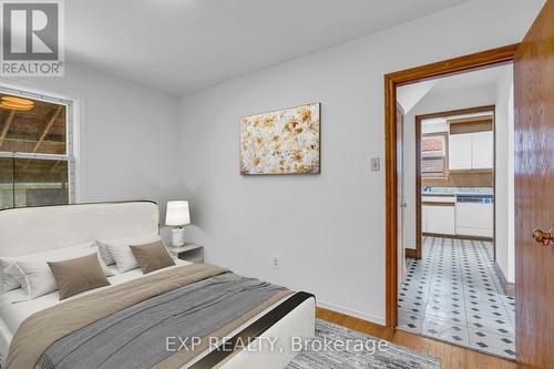 15 Burritt Road, Toronto, ON - Indoor Photo Showing Bedroom