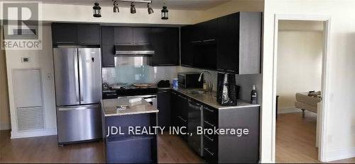 325 - 25 Carlton Street, Toronto, ON - Indoor Photo Showing Kitchen