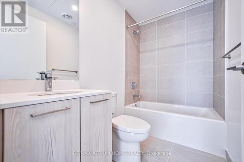 2704 - 65 Mutual Street, Toronto, ON - Indoor Photo Showing Bathroom