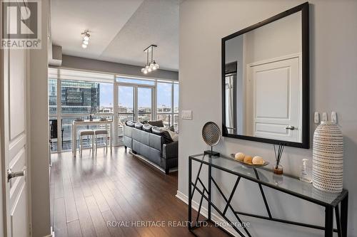 2214 - 352 Front Street W, Toronto (Waterfront Communities), ON - Indoor