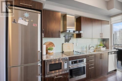 2214 - 352 Front Street W, Toronto C01, ON - Indoor Photo Showing Kitchen With Stainless Steel Kitchen With Upgraded Kitchen