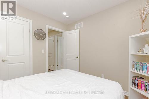 89 - 635 Saginaw Parkway, Cambridge, ON - Indoor Photo Showing Bedroom