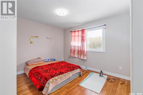 103 T Avenue N, Saskatoon, SK - Indoor Photo Showing Bedroom