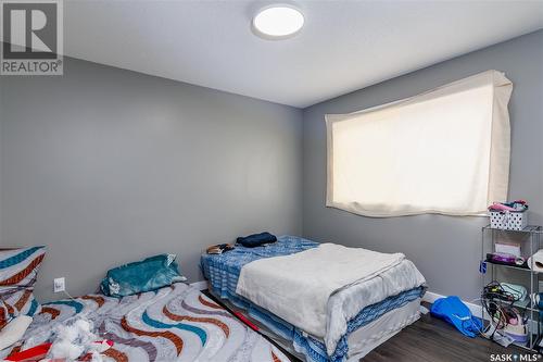 103 T Avenue N, Saskatoon, SK - Indoor Photo Showing Bedroom