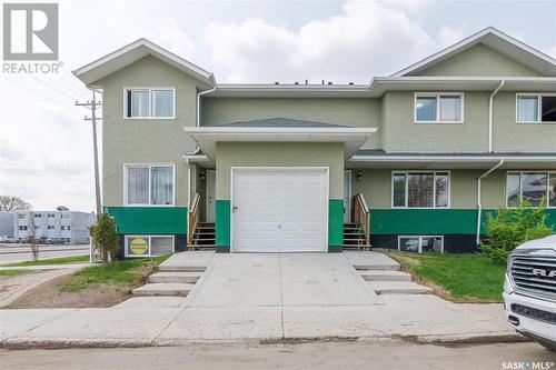 103 T Avenue N, Saskatoon, SK - Outdoor With Facade