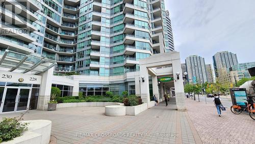 2702 - 228 Queens Quay W, Toronto, ON - Outdoor With Balcony With Facade