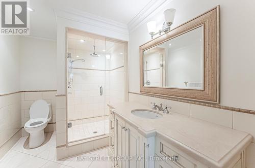 1227 Cleaver Drive, Oakville (Eastlake), ON - Indoor Photo Showing Bathroom