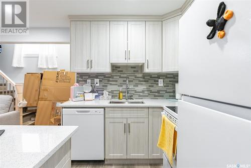 810 Evergreen Boulevard, Saskatoon, SK - Indoor Photo Showing Kitchen With Double Sink