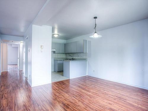 Dining room - 5-43 Prom. Des Îles, Laval (Chomedey), QC - Indoor Photo Showing Kitchen