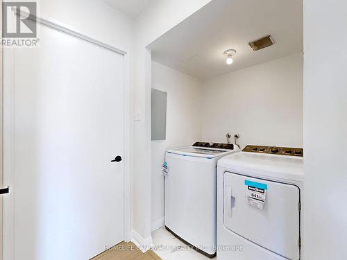 309 - 330 Alton Towers Circle, Toronto, ON - Indoor Photo Showing Laundry Room