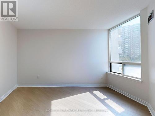 309 - 330 Alton Towers Circle, Toronto, ON - Indoor Photo Showing Other Room