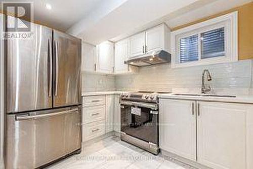 114 Slan Avenue, Toronto, ON - Indoor Photo Showing Kitchen With Upgraded Kitchen