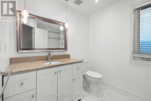 6153 Osprey Boulevard, Mississauga, ON - Indoor Photo Showing Bathroom