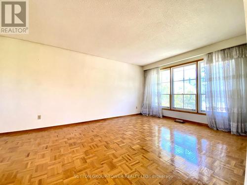 513 Silver Creek Boulevard, Mississauga, ON - Indoor Photo Showing Other Room