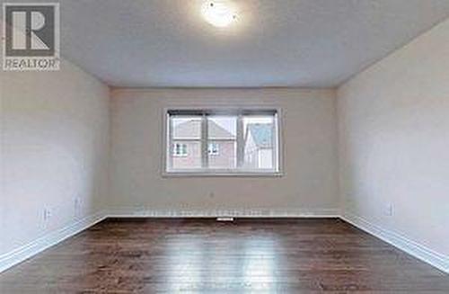 8758 Chickory Trail, Niagara Falls, ON - Indoor Photo Showing Other Room