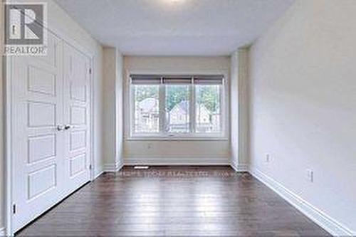 8758 Chickory Trail, Niagara Falls, ON - Indoor Photo Showing Other Room