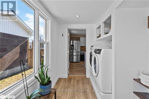 267 Barnett Avenue, Midland, ON - Indoor Photo Showing Laundry Room