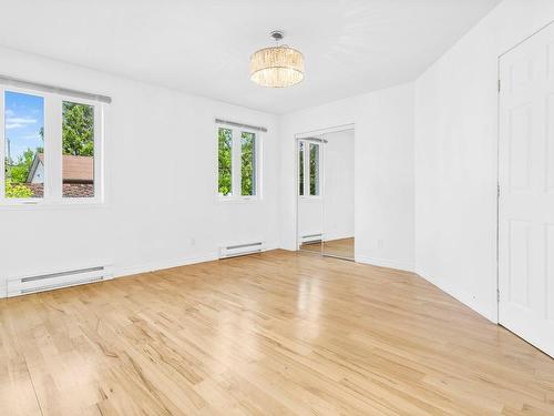 Master bedroom - 5008 Rue Domville, Longueuil (Saint-Hubert), QC - Indoor Photo Showing Other Room