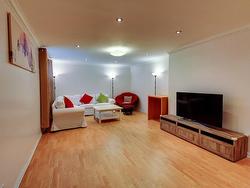 Family room - 