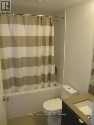 4307 - 181 Dundas Street E, Toronto, ON - Indoor Photo Showing Bathroom