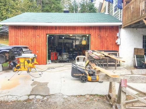 Garage - 1051 Ch. De Ste-Lucie, Sainte-Lucie-Des-Laurentides, QC - Outdoor