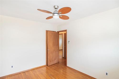 53 Victor Boulevard, Hamilton, ON - Indoor Photo Showing Other Room