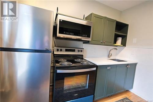 96 Leinster Street, Saint John, NB - Indoor Photo Showing Kitchen