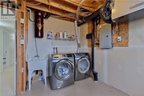 18 Winfield Street, Petawawa, ON - Indoor Photo Showing Laundry Room