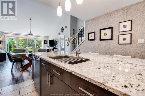 9 Montego Bay Crescent, Kingsville, ON - Indoor Photo Showing Kitchen