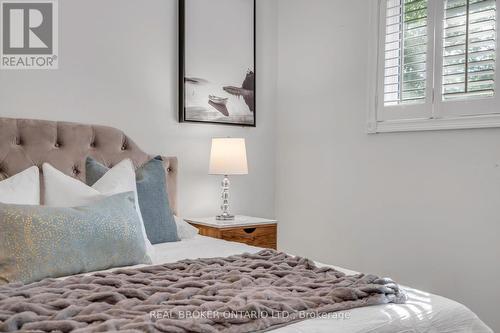 53 Bromley Crescent, Brampton, ON - Indoor Photo Showing Bedroom