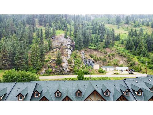 315 - 5570 Broadwater Rd, Castlegar, BC - Outdoor With View