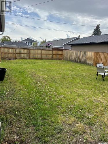 959 Hall Street W, Moose Jaw, SK - Outdoor