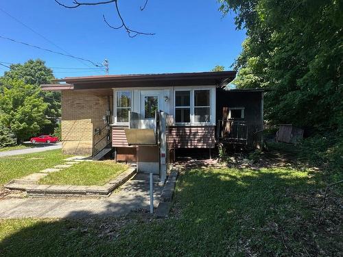 Elevator - 509 Rue Winchester, Granby, QC - Outdoor With Deck Patio Veranda