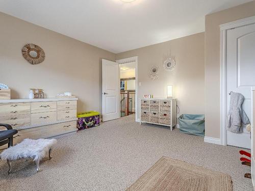 2240 Jackson Ave, Merritt, BC - Indoor Photo Showing Bedroom