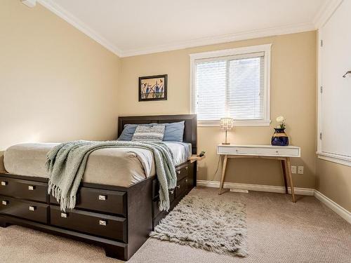 2240 Jackson Ave, Merritt, BC - Indoor Photo Showing Bedroom