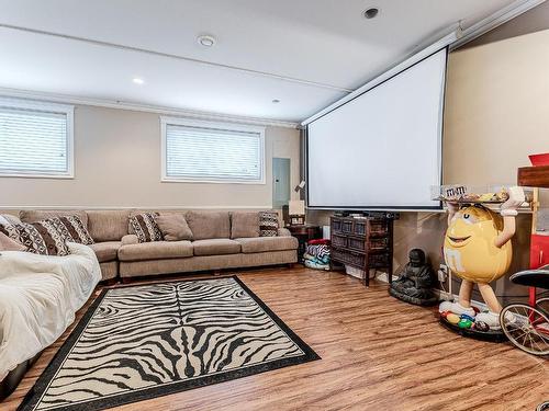 2240 Jackson Ave, Merritt, BC - Indoor Photo Showing Living Room