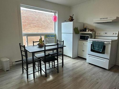 Kitchen - 2542  - 2544 Av. St-Alexis, Shawinigan, QC - Indoor Photo Showing Kitchen