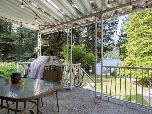 12581 Lipton Rd, Ladysmith, BC 