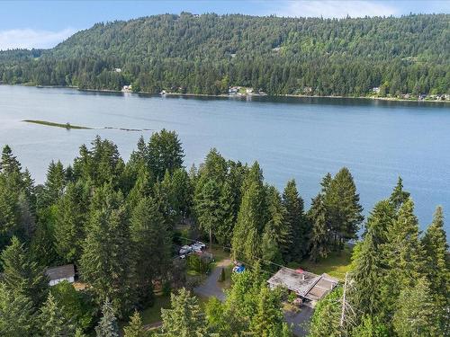 12581 Lipton Rd, Ladysmith, BC 