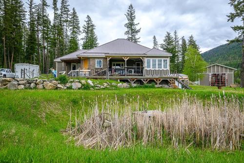 4 Hollingsworth Road, Cherryville, BC - Outdoor With Deck Patio Veranda