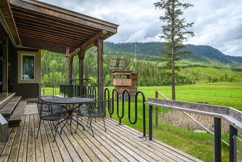 4 Hollingsworth Road, Cherryville, BC - Outdoor With Deck Patio Veranda With Exterior