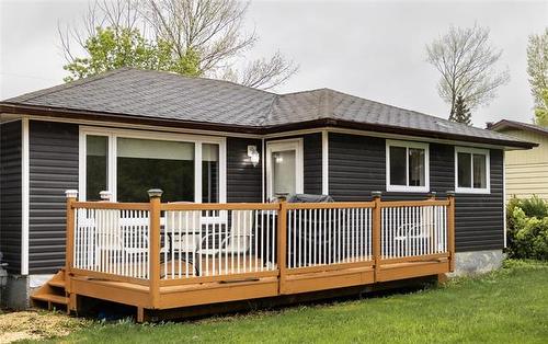 616 Greenwood Ave, Arborg, MB 