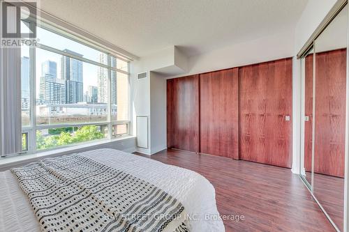 512E - 500 Queens Quay W, Toronto, ON - Indoor Photo Showing Bedroom