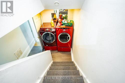 916 Stainton Drive, Mississauga, ON - Indoor Photo Showing Laundry Room