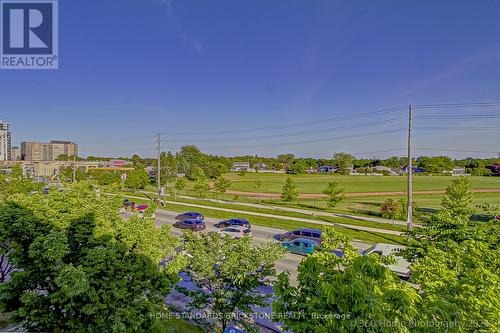 711 - 138 Widdicombe Hill Boulevard, Toronto, ON - Outdoor With View