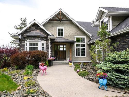 1690 Rose Hill Road, Kamloops, BC - Outdoor With Facade