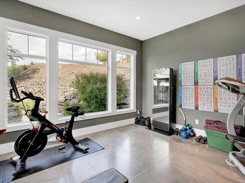 1690 Rose Hill Road, Kamloops, BC - Indoor Photo Showing Gym Room