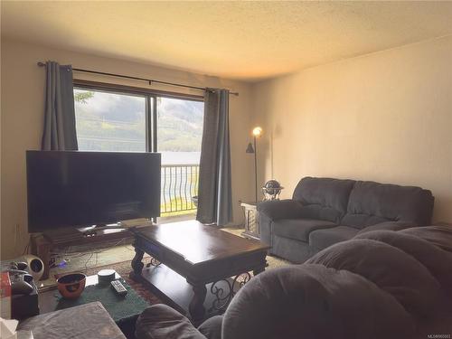 310-791 Marine Dr, Port Alice, BC - Indoor Photo Showing Living Room