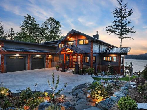 5760 Race Point Rd, Campbell River, BC 